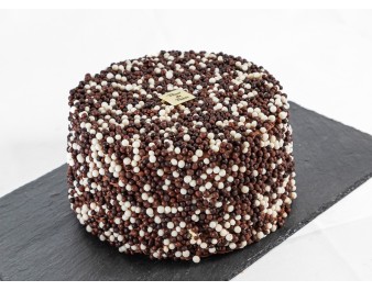 Le Gâteau Pinata cake