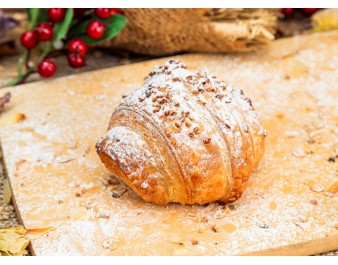 Croissant aux amandes pur beurre | Fleur de Pains